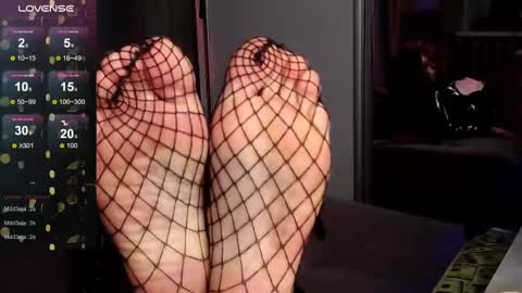 Carrie online show from 16, 2, 2025