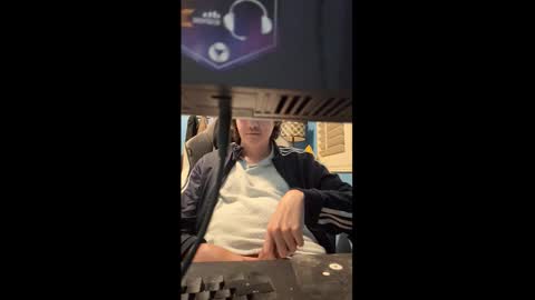 Snapshot of carter10101000 chatting on 10, 11, 2025 carter10101000 online show from 10, 11, 2025