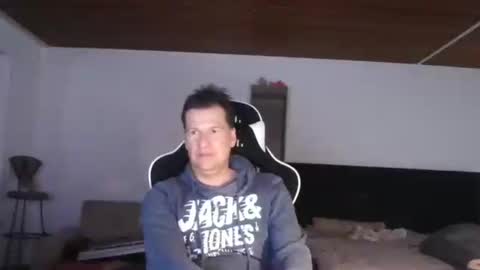 carusouncle online show from 11, 1, 2026