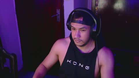 Snapshot of casas_oom chatting on 8, 12, 2024 online show from 8, 12, 2024