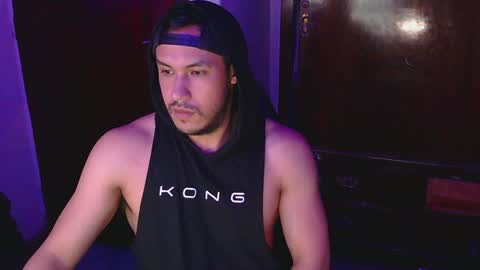 Snapshot of casas_oom chatting on 18, 1, 2025 online show from 18, 1, 2025