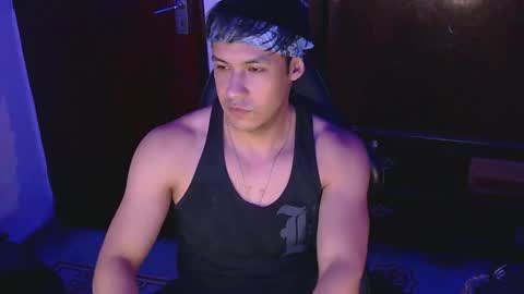 Snapshot of casas_oom chatting on 8, 3, 2025 online show from 8, 3, 2025