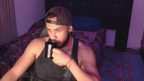 Snapshot of casas_oom chatting on 15, 11, 2025 online show from 15, 11, 2025