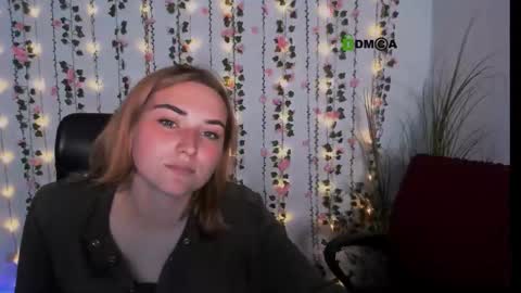 Snapshot of casey_meow_ chatting on 25, 9, 2025 casey_meow_ online show from 25, 9, 2025