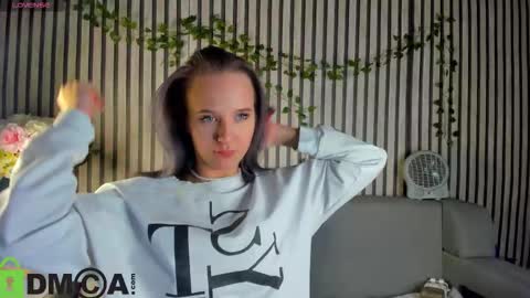 Casey sweeet online show from 12, 11, 2025