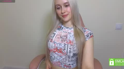Snapshot of caseylabow chatting on 4, 12, 2024 My name is Casey... Nice to meet you I will be happy to have funthumbs up please its important online show from 4, 12, 2024