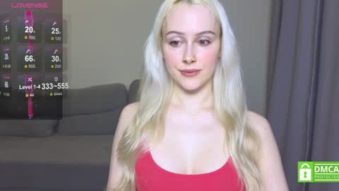 Snapshot of caseylabow chatting on 23, 1, 2025 My name is Casey... Nice to meet you I will be happy to have funthumbs up please its important online show from 23, 1, 2025