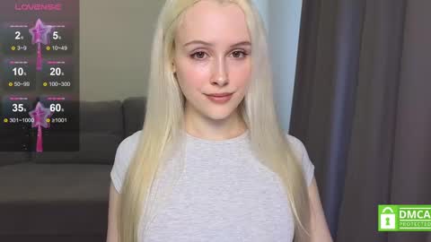 Snapshot of caseylabow chatting on 16, 2, 2025 My name is Casey... Nice to meet you I will be happy to have funthumbs up please its important online show from 16, 2, 2025