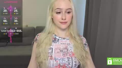 Snapshot of caseylabow chatting on 22, 2, 2025 My name is Casey... Nice to meet you I will be happy to have funthumbs up please its important online show from 22, 2, 2025
