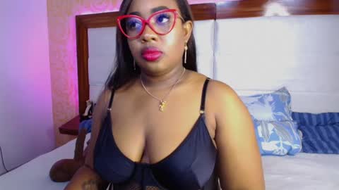 Snapshot of caseymoon chatting on 25, 1, 2025 Casey online show from 25, 1, 2025
