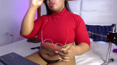 Snapshot of caseymoon chatting on 28, 2, 2025 Casey online show from 28, 2, 2025