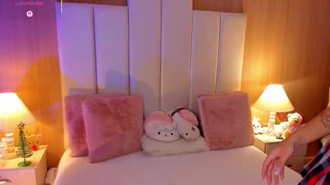 Casey Pierce  New Account online show from 16, 12, 2025