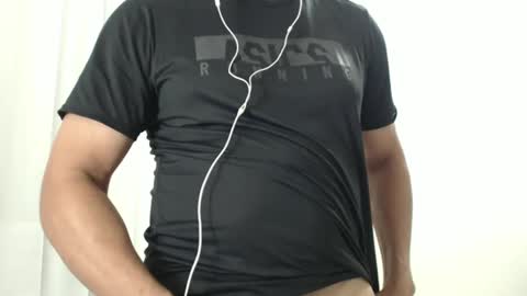 cashmastermuscle77 online show from 7, 2, 2025