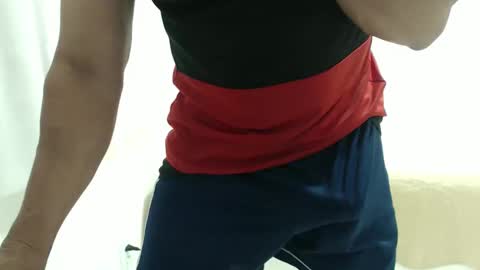 cashmastermuscle77 online show from 6, 10, 2025