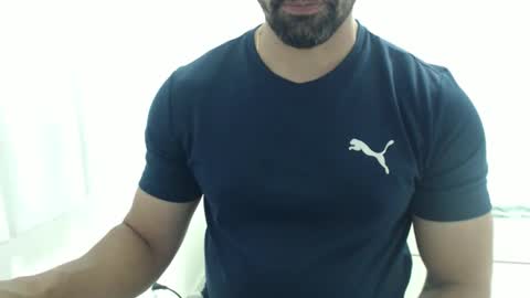 cashmastermuscle77 online show from 25, 11, 2025