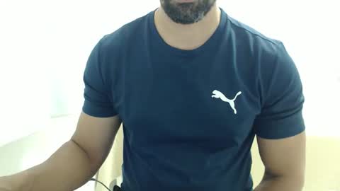 cashmastermuscle77 online show from 5, 2, 2026