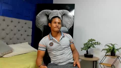 Snapshot of casike_978 chatting on 15, 10, 2025 Casike online show from 15, 10, 2025