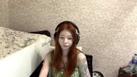 Snapshot of cassandraneiman chatting on 14, 10, 2025 cassandraneiman online show from 14, 10, 2025