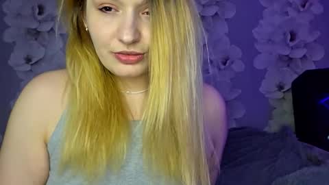 Snapshot of cassandratate chatting on 19, 5, 2026 Casey Chris online show from 19, 5, 2026