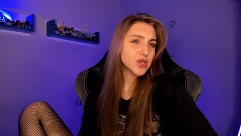 Snapshot of cassiablade1 chatting on 31, 1, 2025 Seductress Cassia FINDOM AND SADISM NO NUDE online show from 31, 1, 2025