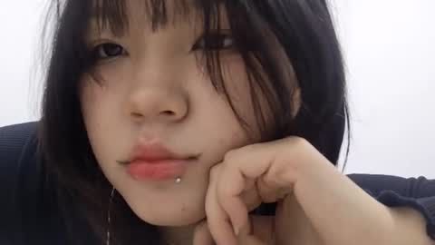 Mia online show from 2, 12, 2025