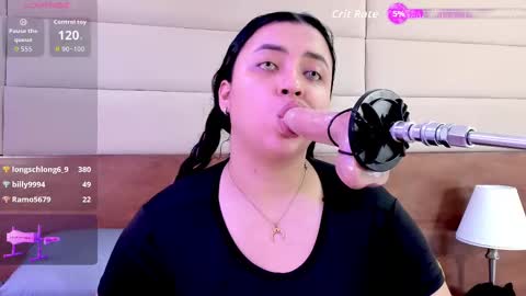 Snapshot of cassie_ibarra chatting on 18, 9, 2025 cassie online show from 18, 9, 2025