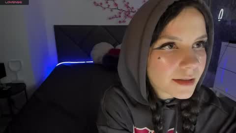 Cassie online show from 20, 4, 2026