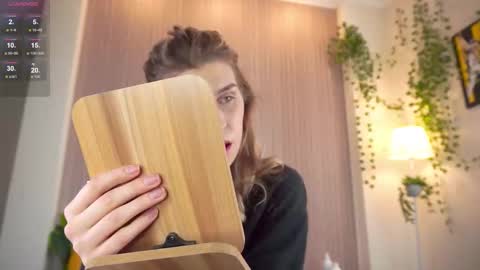 Im Cassie3 online show from 21, 2, 2026