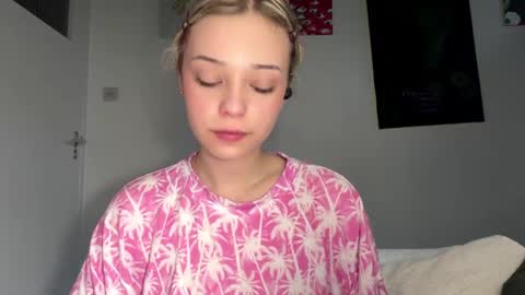 Olivia online show from 5, 5, 2026