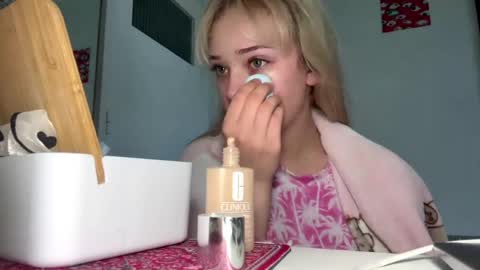 Olivia online show from 8, 5, 2026