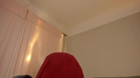  cassandra  online show from 19, 4, 2026