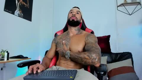 Matheo Brown online show from 4, 3, 2025