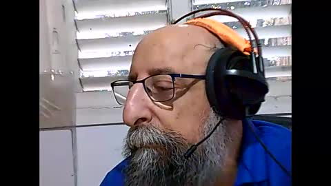 Snapshot of casual53 chatting on 4, 2, 2025 casual53 online show from 4, 2, 2025