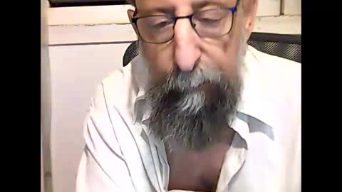 Snapshot of casual53 chatting on 14, 10, 2025 casual53 online show from 14, 10, 2025