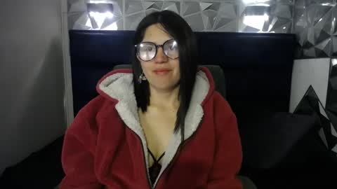 Snapshot of cata_black chatting on 15, 4, 2026 cata black online show from 15, 4, 2026