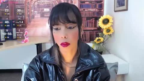 Queen Catalella online show from 24, 10, 2025