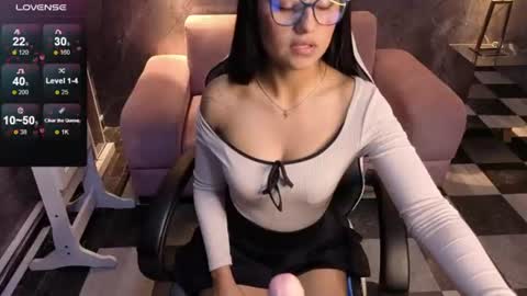 catalella_little_b online show from 10, 6, 2026
