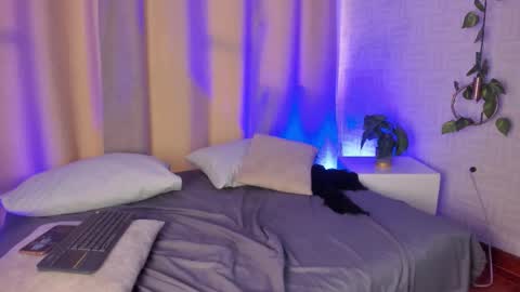 Snapshot of catalella_rouse chatting on 7, 3, 2026 catalella_rouse online show from 7, 3, 2026