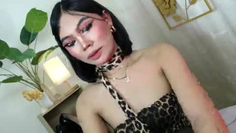 Snapshot of catalenax chatting on 14, 9, 2025 CatalenaX online show from 14, 9, 2025