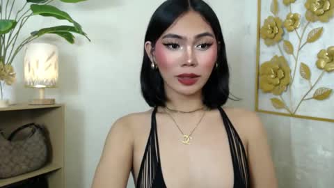 Snapshot of catalenax chatting on 28, 9, 2025 CatalenaX online show from 28, 9, 2025