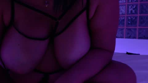 Luna Velvet online show from 16, 5, 2026