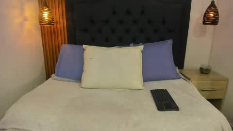 cataleya_marin_ online show from 7, 6, 2026