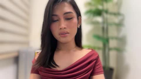 catalina2605 online show from 19, 11, 2025