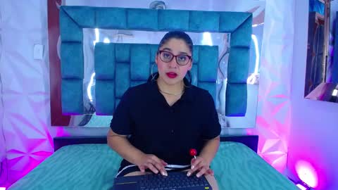 Snapshot of catalina_bustos chatting on 26, 2, 2025 Catalina bustos online show from 26, 2, 2025