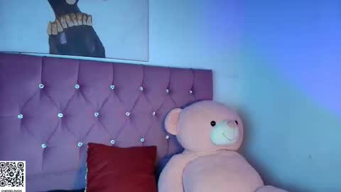 Snapshot of catalina_santana20 chatting on 14, 12, 2025 Catalina online show from 14, 12, 2025