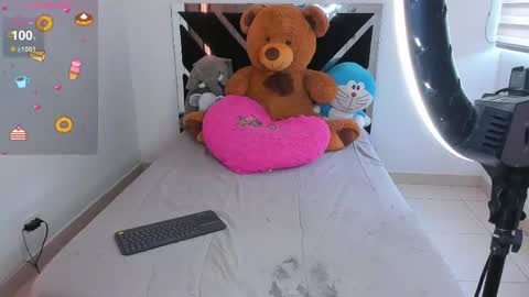 Catalina  online show from 24, 9, 2025