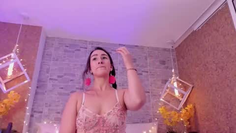 CatalinnaThompson online show from 26, 11, 2025