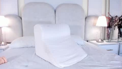 Call me Cata  online show from 15, 12, 2024