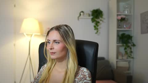 catecrago  online show from 15, 9, 2025