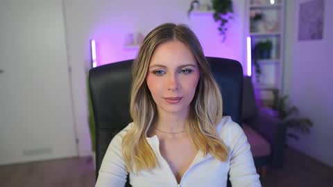 Snapshot of catecrago_ chatting on 18, 2, 2026 catecrago online show from 18, 2, 2026